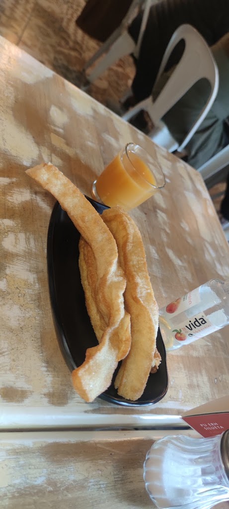Moustache Cafe — Mas recientes