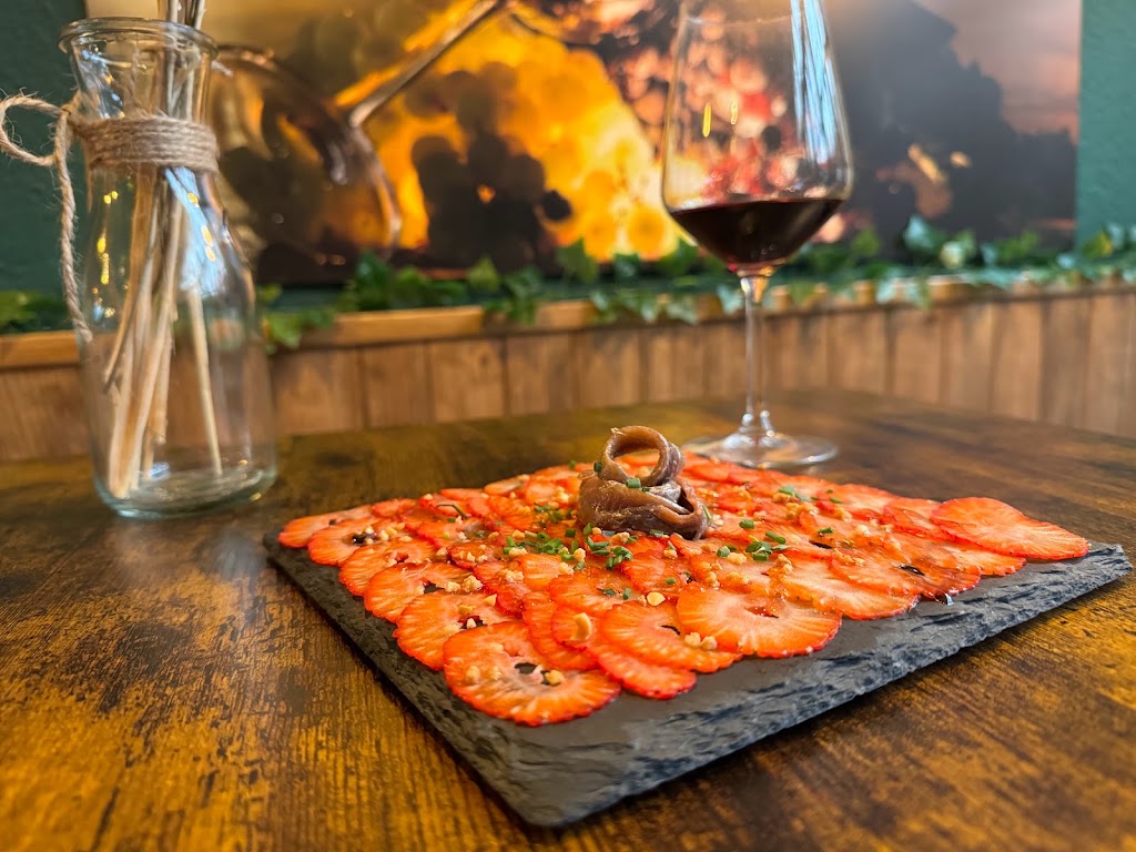 Restaurante Can Boleta Raices — Comida y bebida