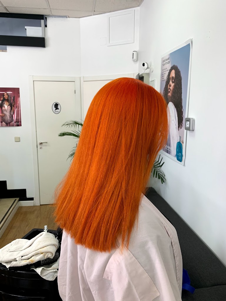 Shape Salon Peluqueros — Peinado