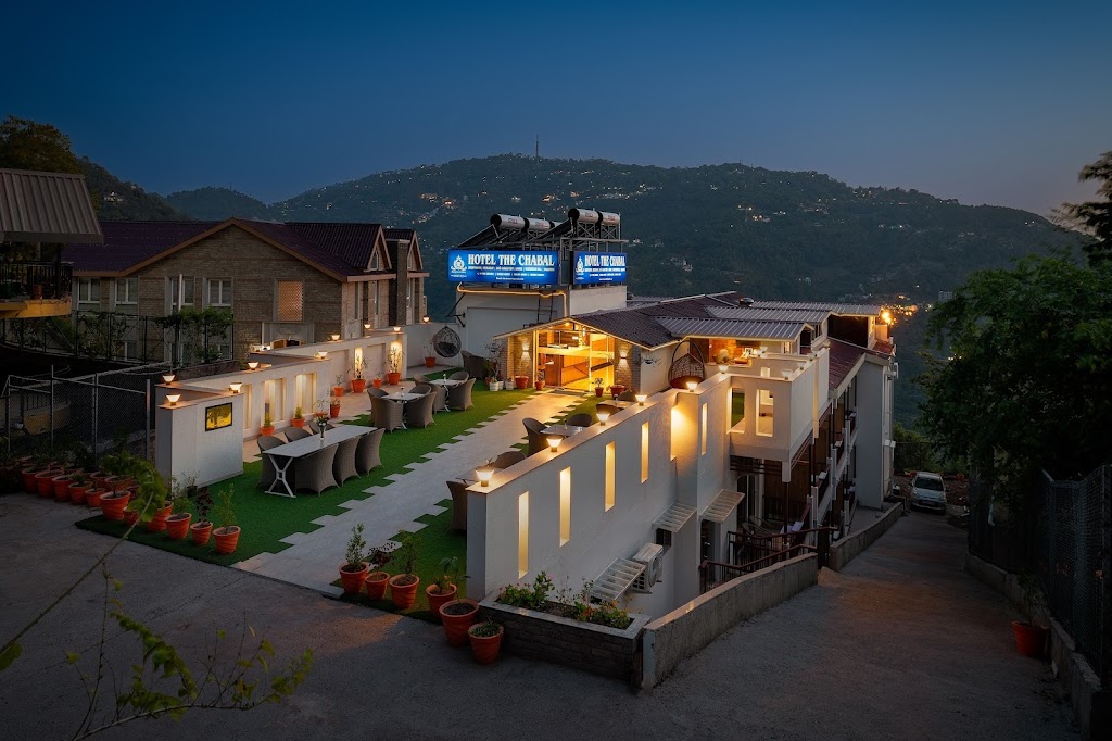 Hotel The Chabal Kasauli