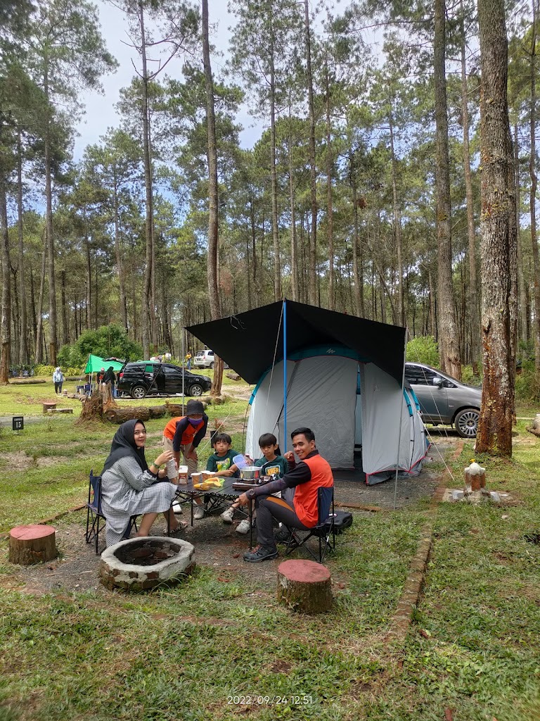 SEWA TENDA FAMILY CAMP BANDUNG