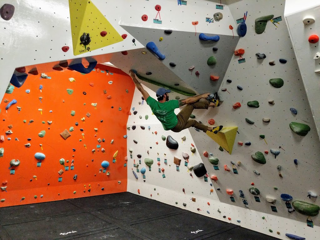  Table Rock Bouldering