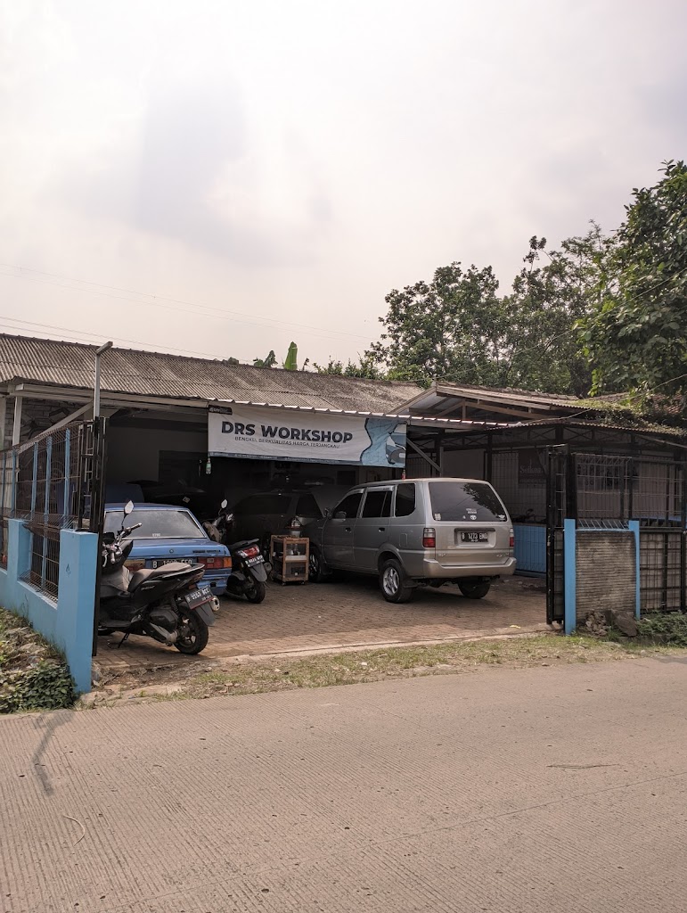 Bengkel Mobil Bensin dan Diesel DRS Workshop