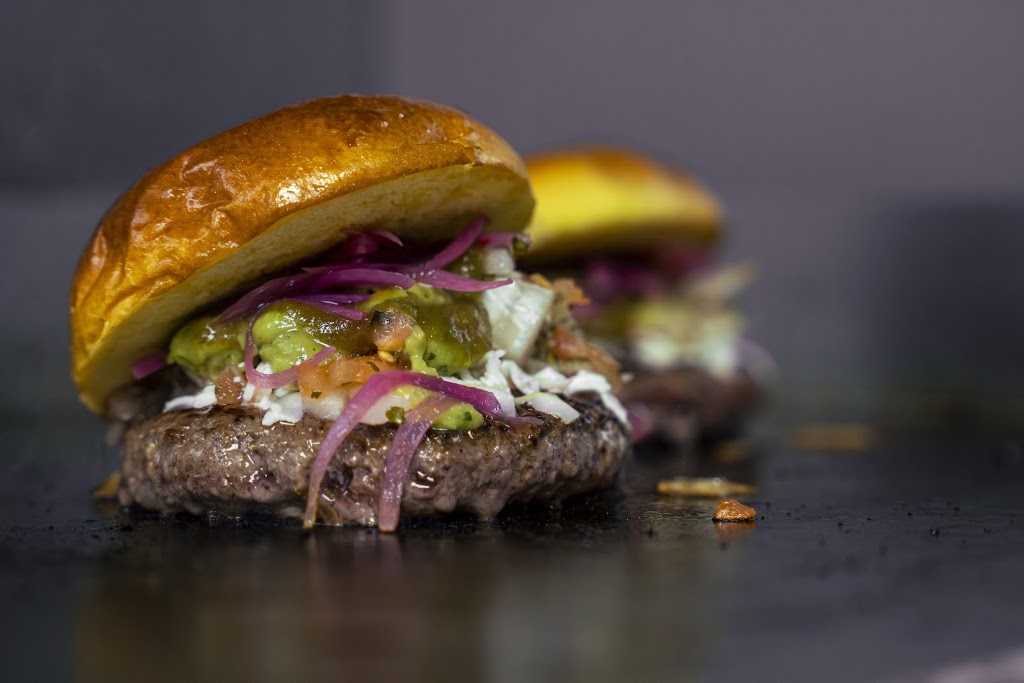 8Burgers — Comida y bebida