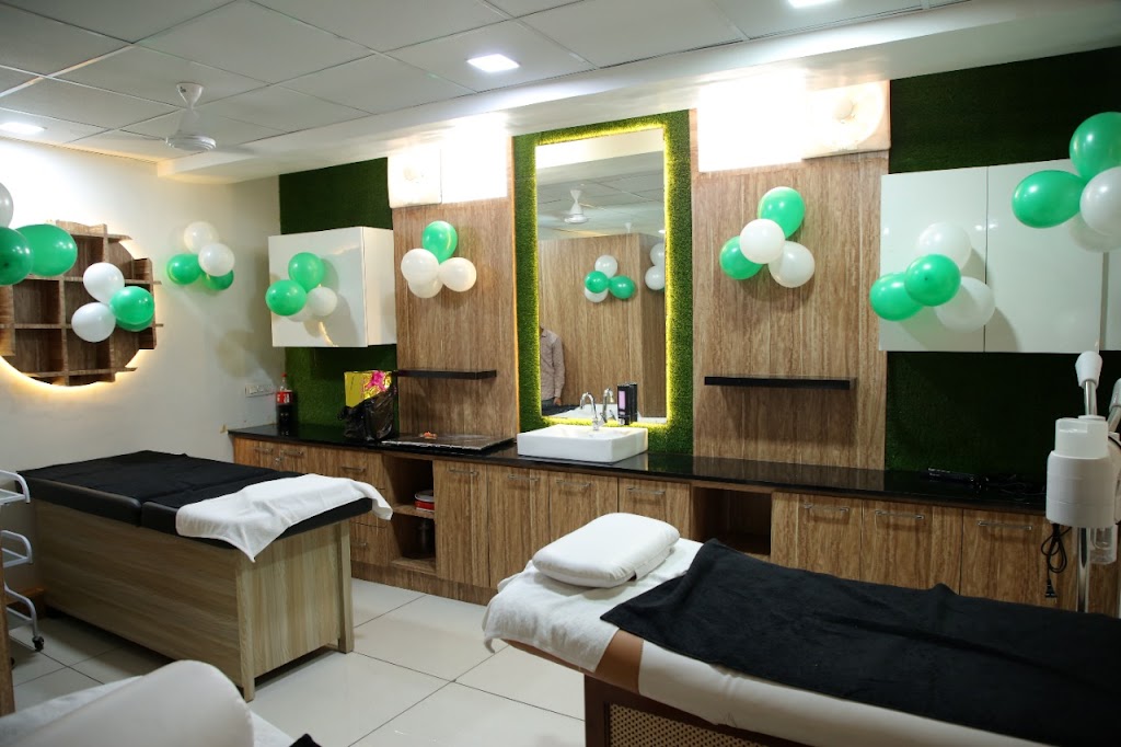 Tipsy Hair Skin Professionals