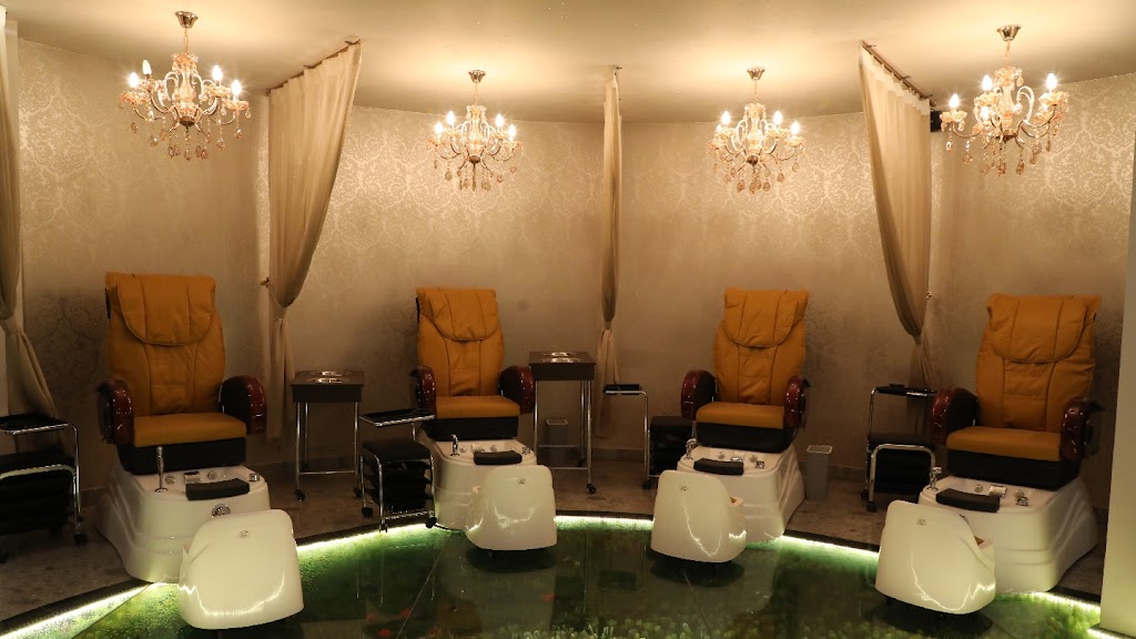 Elegante Luxury Salon