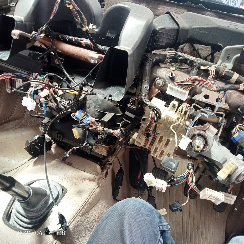 Manika variasi mobil