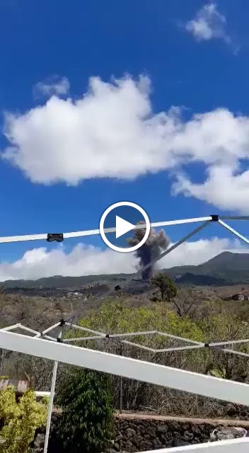 Estacion de Servicio Repsol — Videos