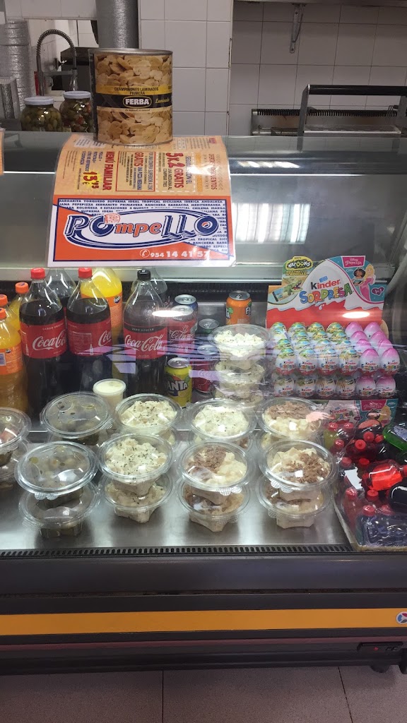 Pizzeria Pompello Carmona — Comida y bebida