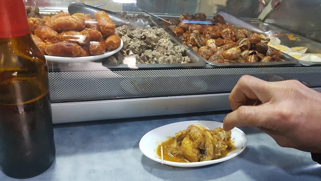 Bar los Martinez — Comida y bebida