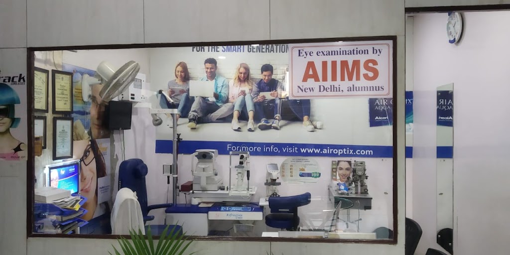 Accuvision Eyecare Eye Examination By Aiims New Delhi Alumnus Best Optical Optician Eye Test In Dwarka Delhi