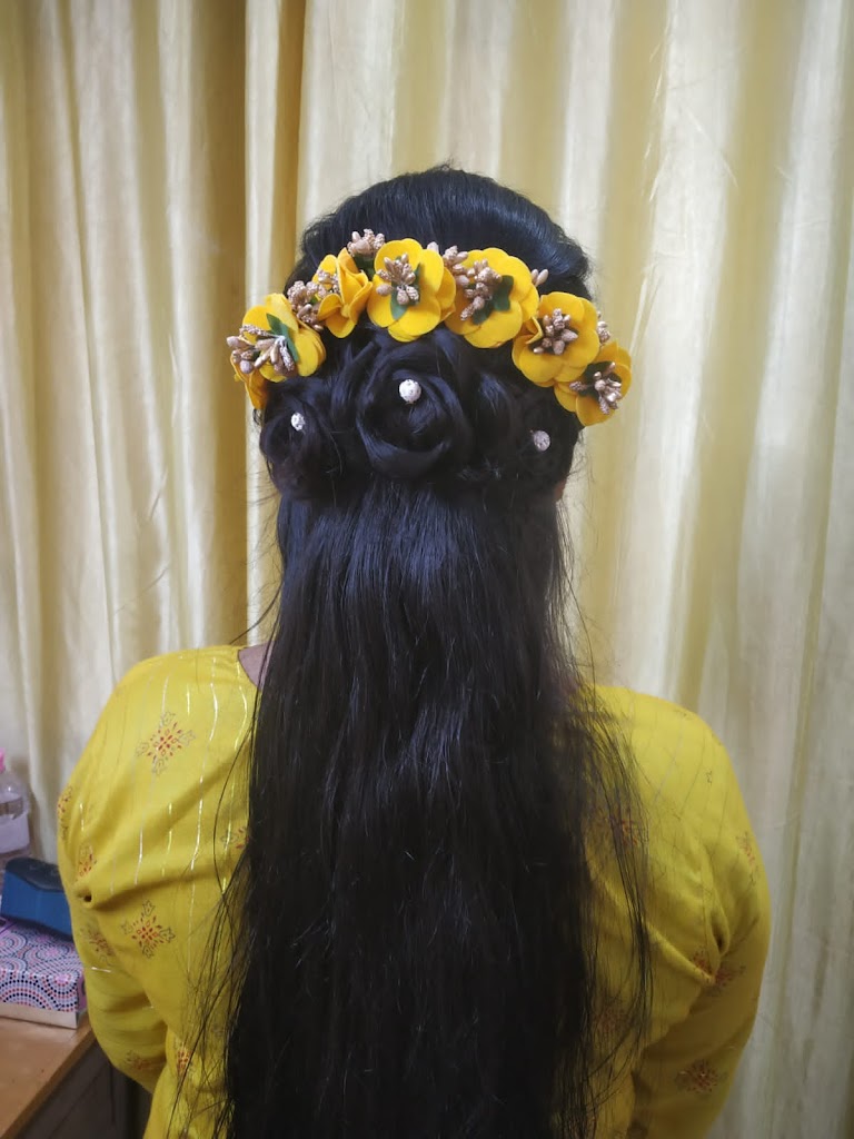 Sakshi Beauty Parlour Classes