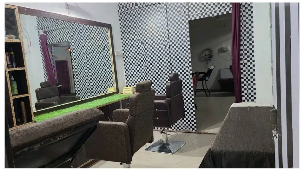 Payal Beauty Salon