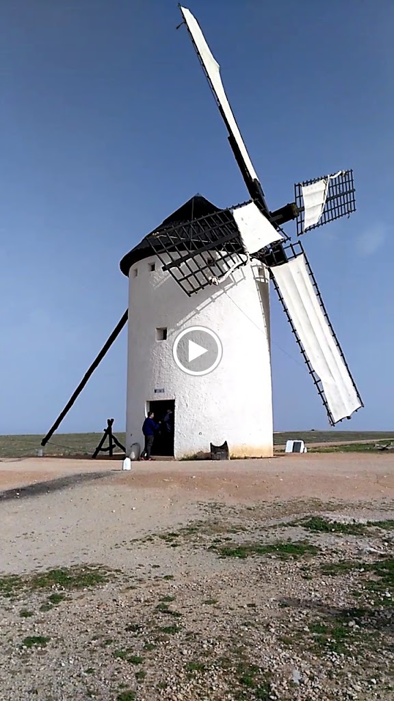 Restaurante Cueva La Martina — Videos