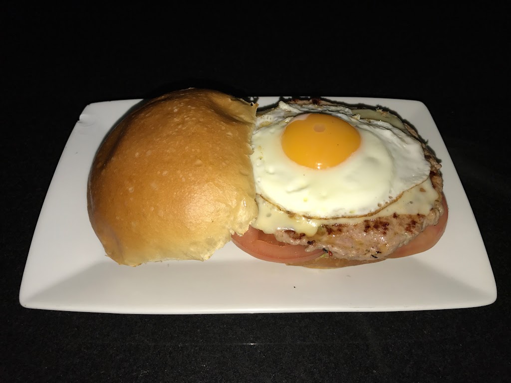 Cafetaria Farola — Comida y bebida