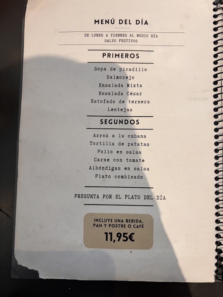 Boca Beach - Hamburguesas, ensaladas y pizzas - Desayunos - Meriendas — Carta