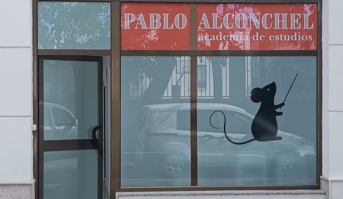 Pablo Alconchel, Academia de Estudios