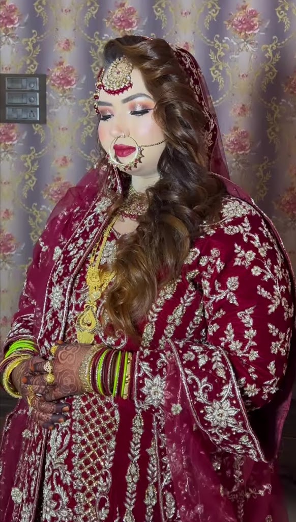 Muskan Saifi Makeover Price Review Dasna Ghaziabad Makeup Artist