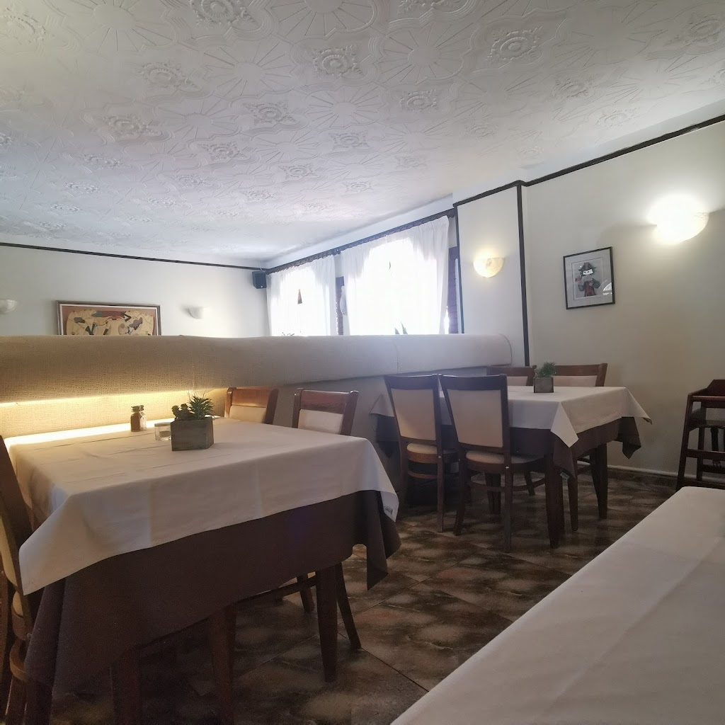Restaurante Pizzeria Roma, Frente Hotel Best Sabinal — Ambiente