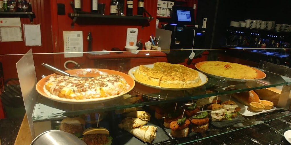 CAFE BAR PINKERTON — Comida y bebida