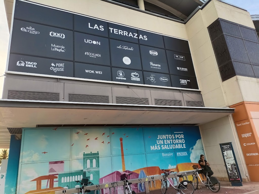 Las Terrazas restaurantes y cine