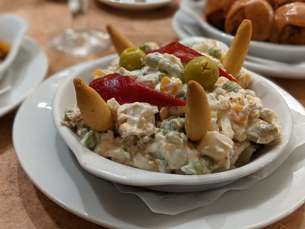 Frankfurt Dos 36 — Comida y bebida
