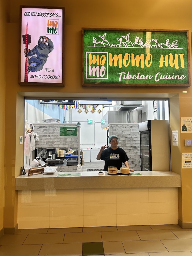 Momo Hut