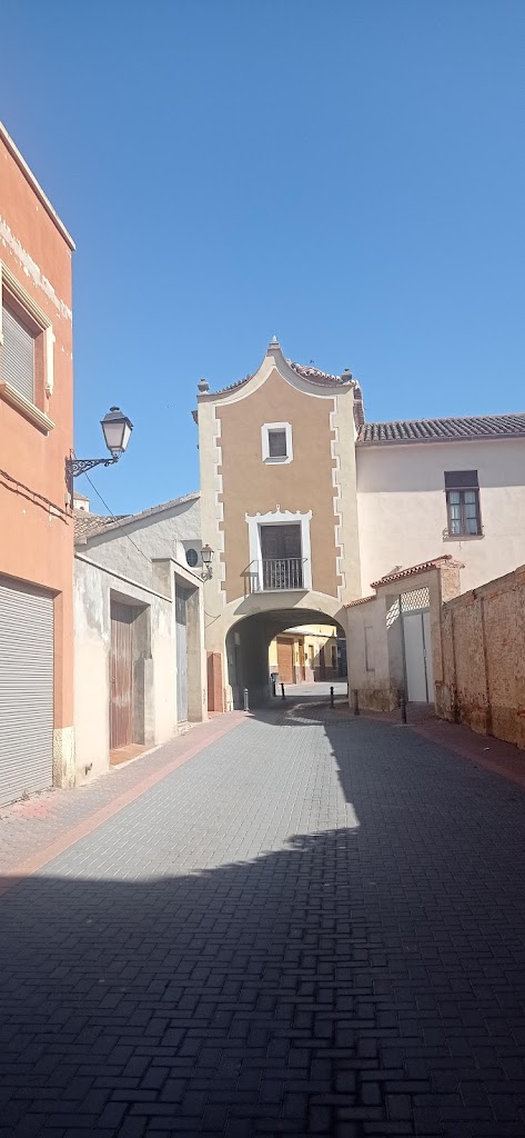 Ermita y Arco de San Roque