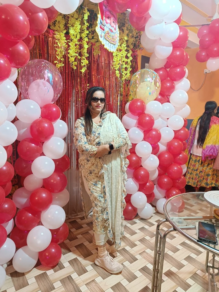 Pooja Beauty Parlour