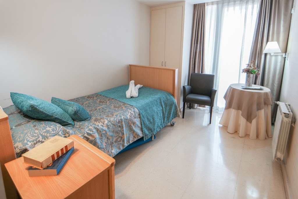 Sanitas Residencia de Mayores Mas Camarena — Habitaciones