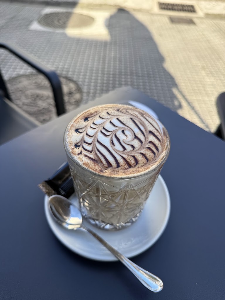 STARBAR — Cafe