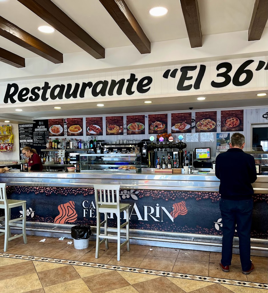 Restaurante El 36 Cafeteria — Ambiente