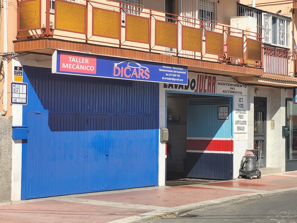 Dicars Taller — Exterior