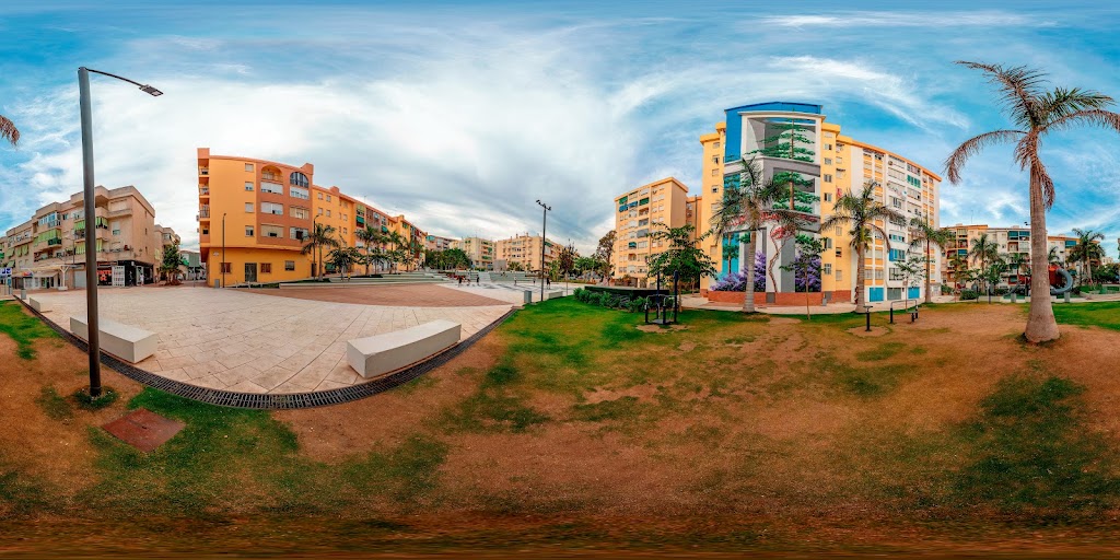 Nuevo Parking Plaza del Ajedrez | Ayto. de Estepona — Street View y 360deg