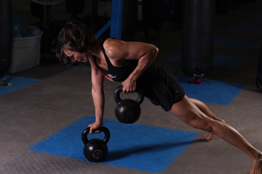  Monique's Personal Training