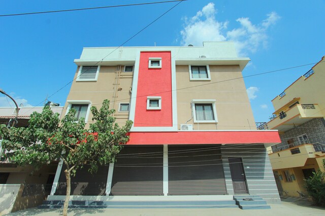 Hotel O Blue Moon
