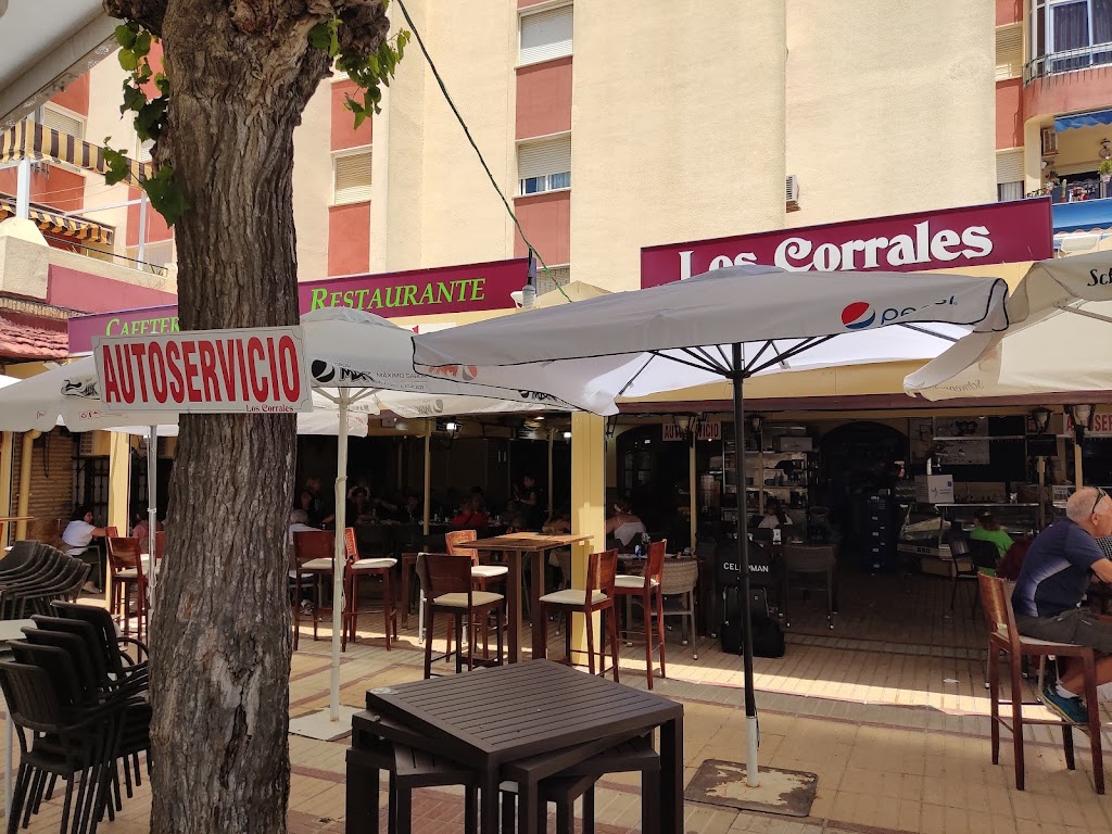 Restaurante Los Corrales — Ambiente