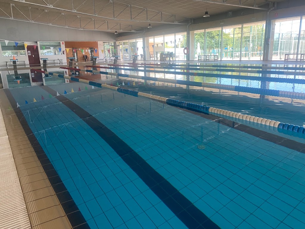 Piscina Municipal de Benicassim Y Gimnasio — Del propietario