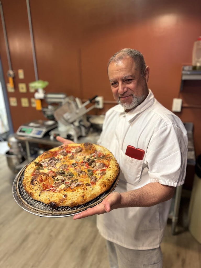  PieZanos Pizza and Wings