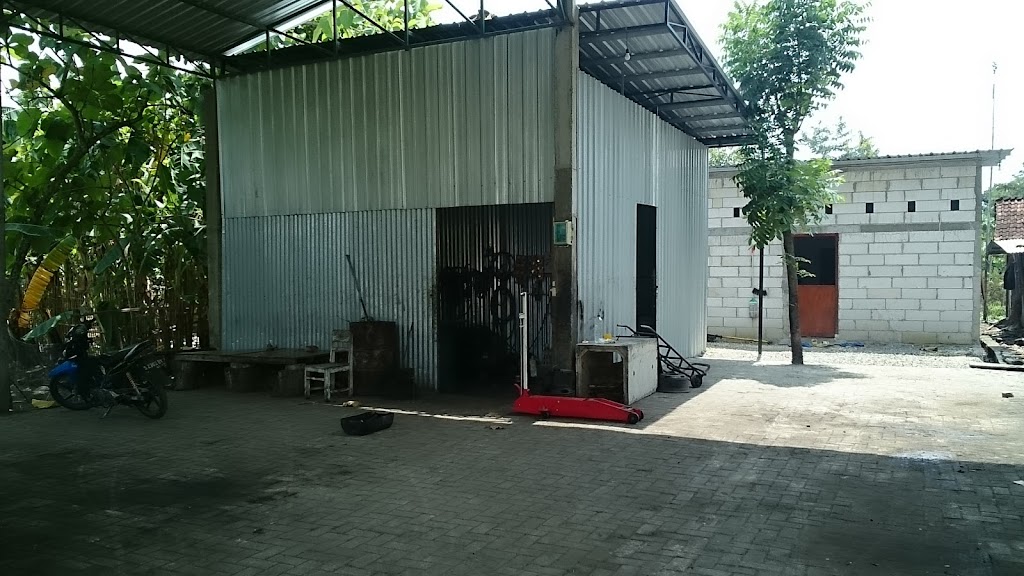Bengkel Mobil PAK RI