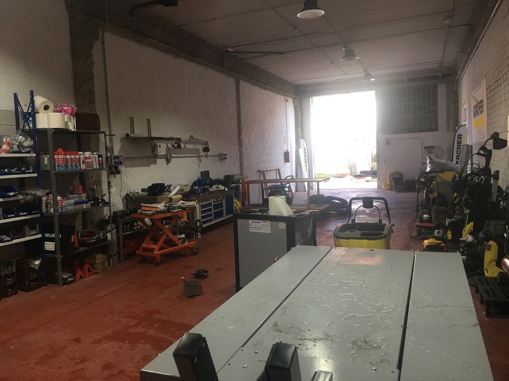 Ugenasa — Interior