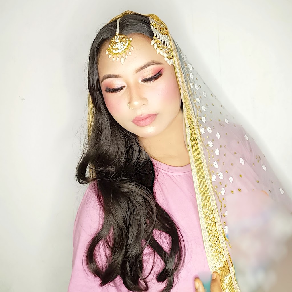 Simran Raman Makeover Thakurganj