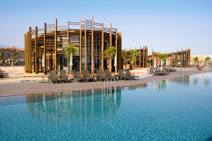 Barcelo Tenerife Royal Level — Servicios