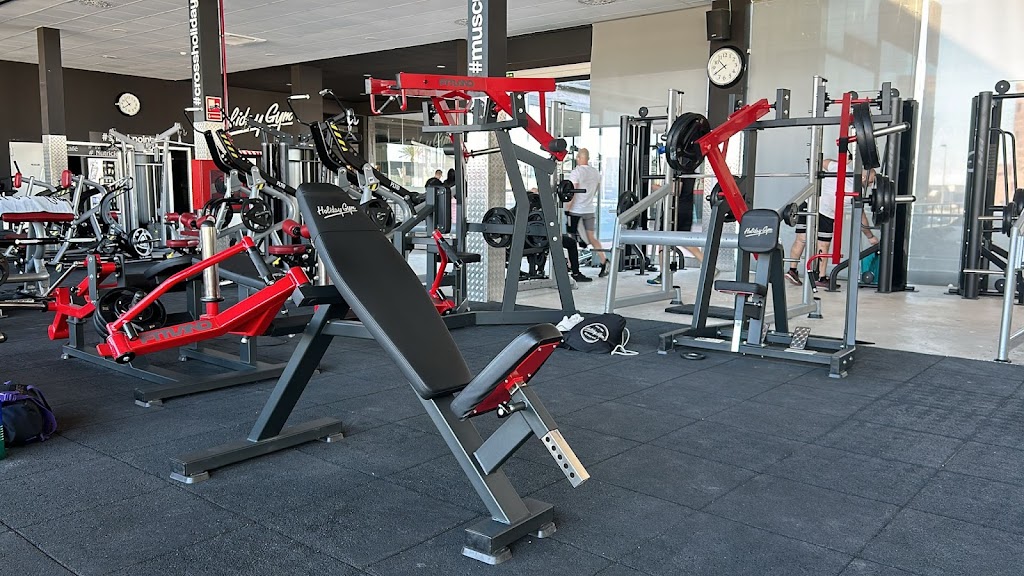 Gimnasio Holiday Gym L'Aljub Elx — Banco