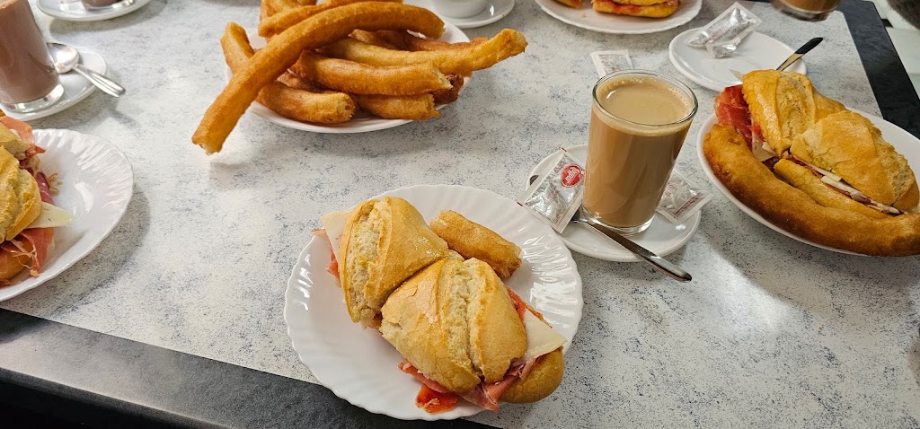 Churreria nueva — Comida y bebida