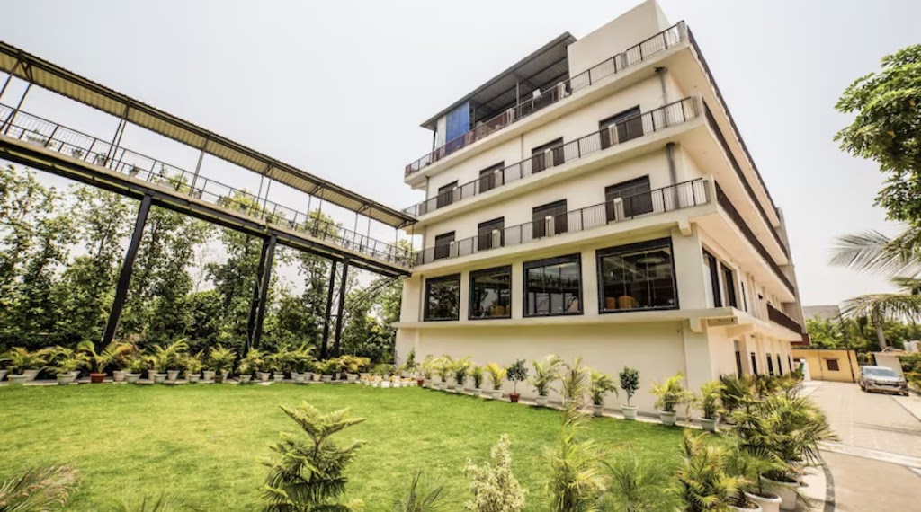 Hotel Vinayak Grand