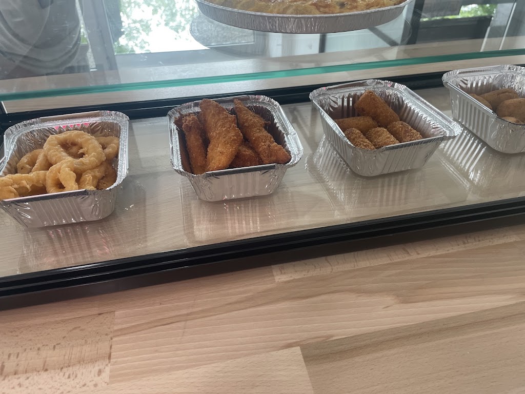 Bdbrasa Rostisseria — Comida y bebida