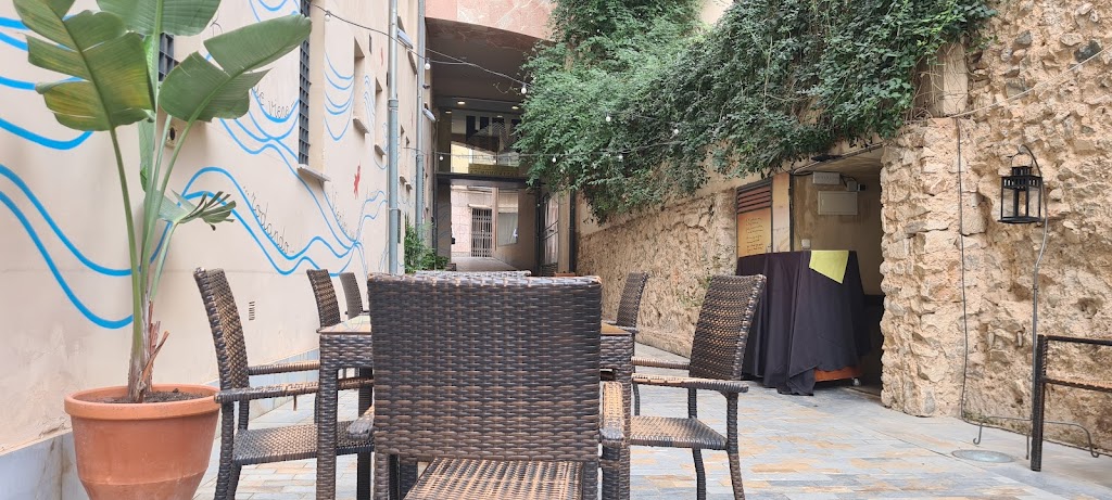 Terraza las Huellas de Miguel Hernandez