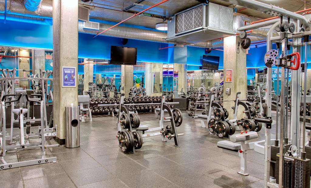  Crunch Fitness - Bowery