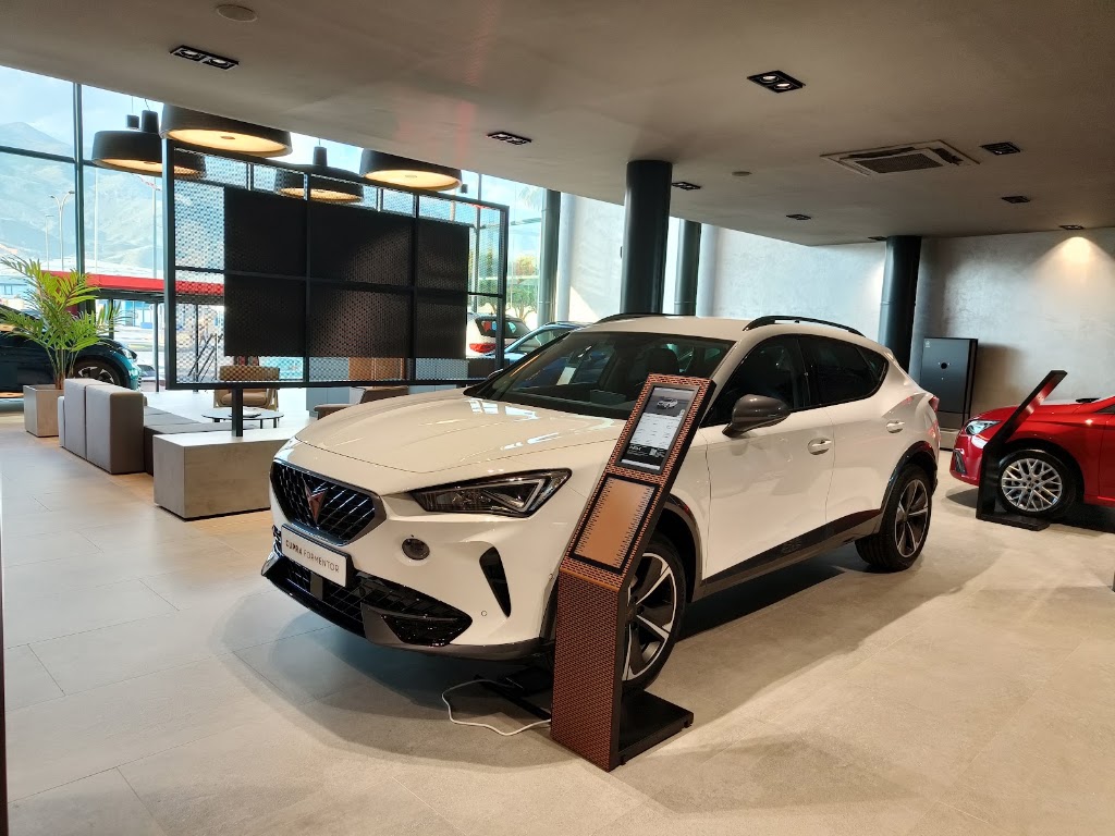 Concesionario oficial CUPRA en El Ejido | Indalomotor — Interior